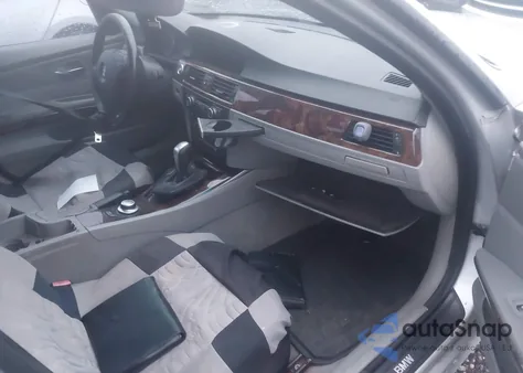 2008 BMW 328Xi z USA, uszkodzony, nr VIN WBAVC93508K037202